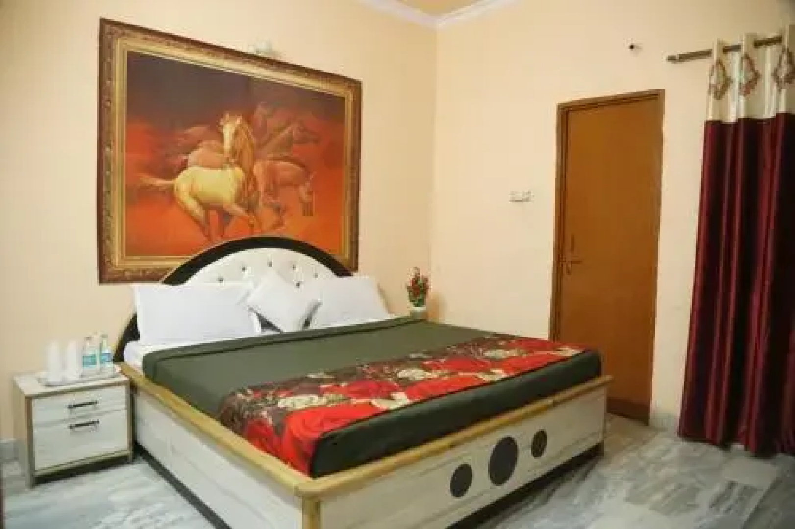 Shreenu Home Stay