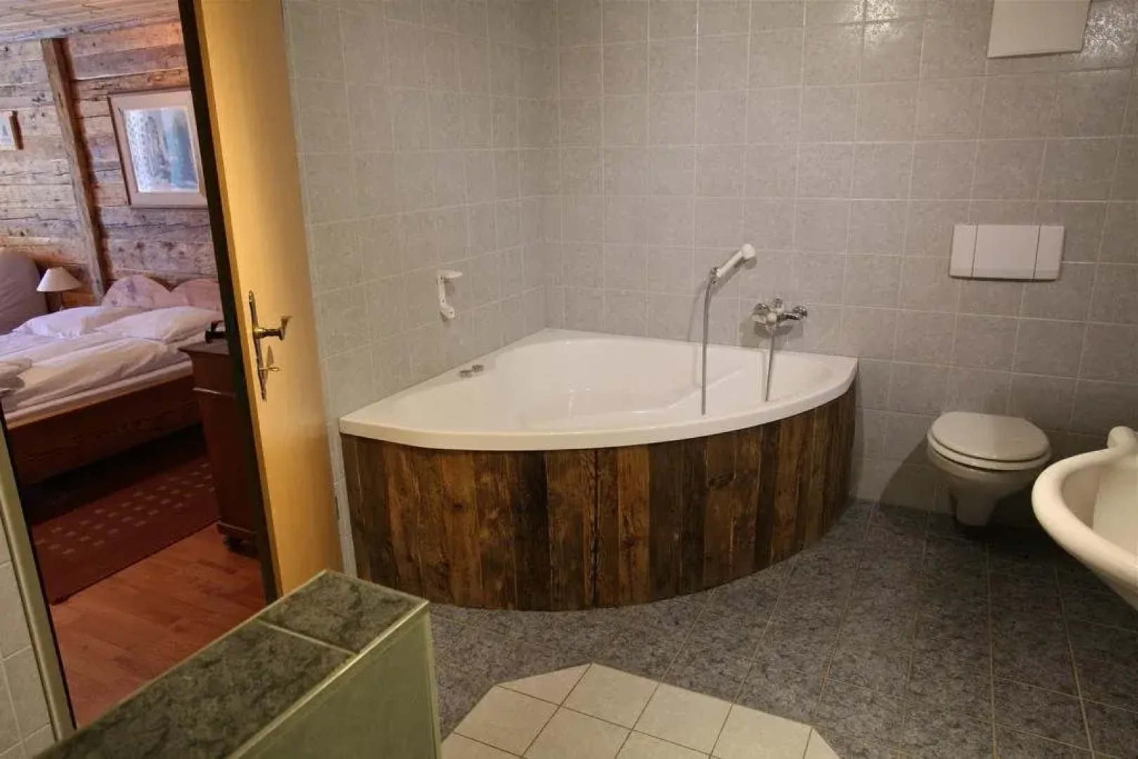 Les chambres et Roulottes des Noisetiers