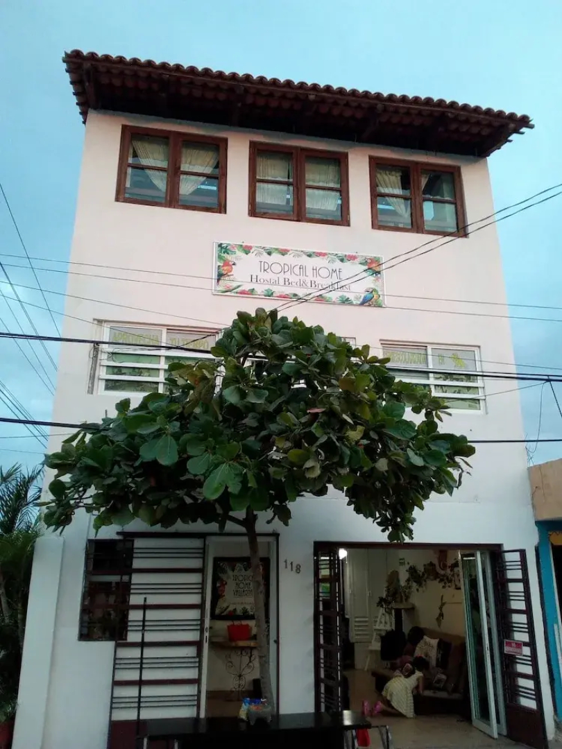 Tropical Home Vallarta - Hostel