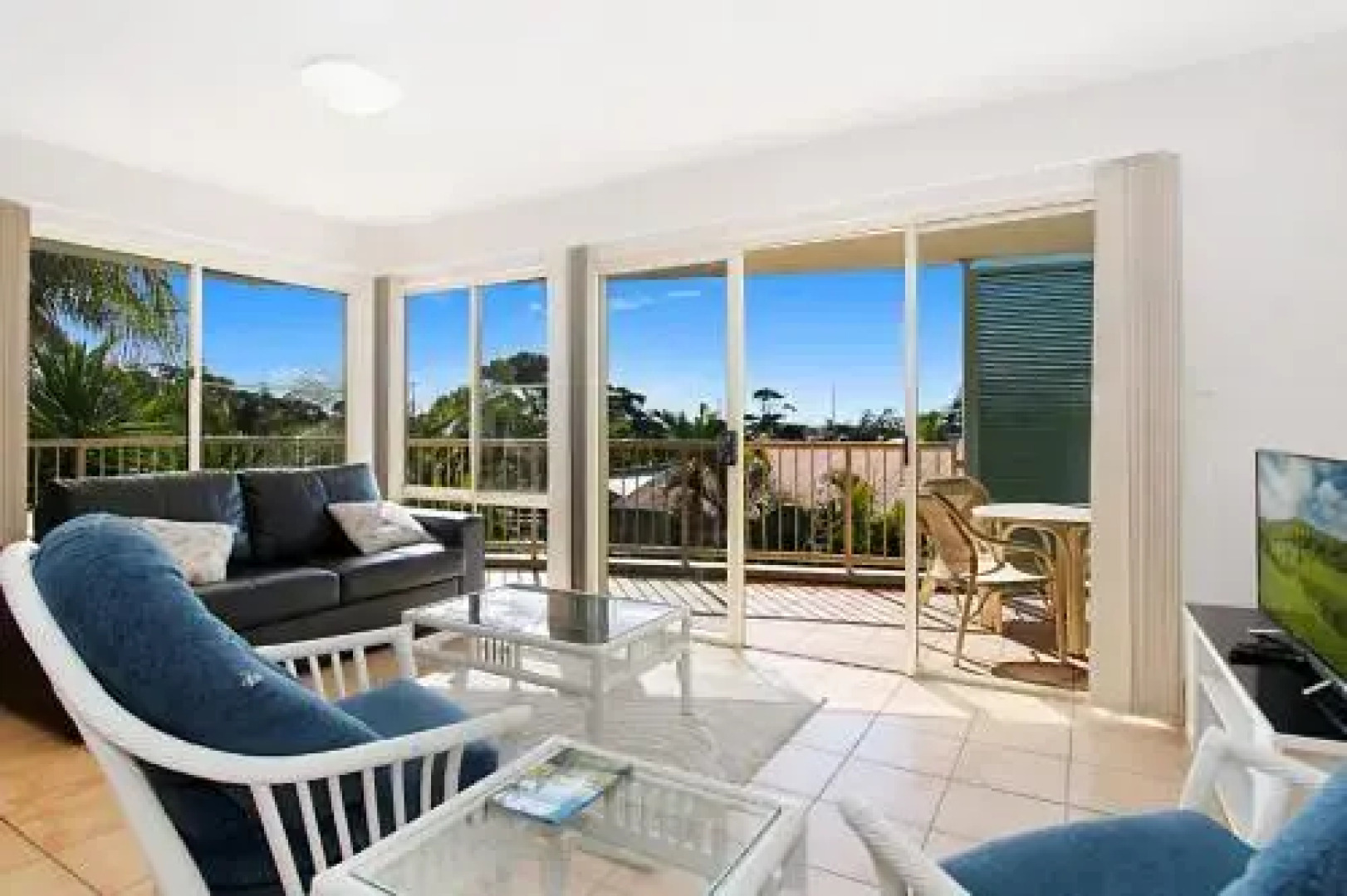 Sea Breeze Unit 10 Resort at 7 Park Lane