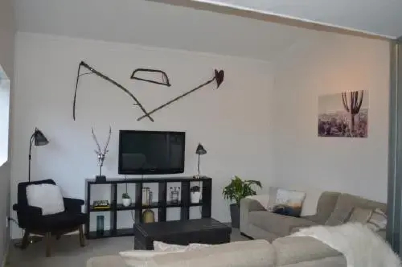 Devine Bed and Breakfast