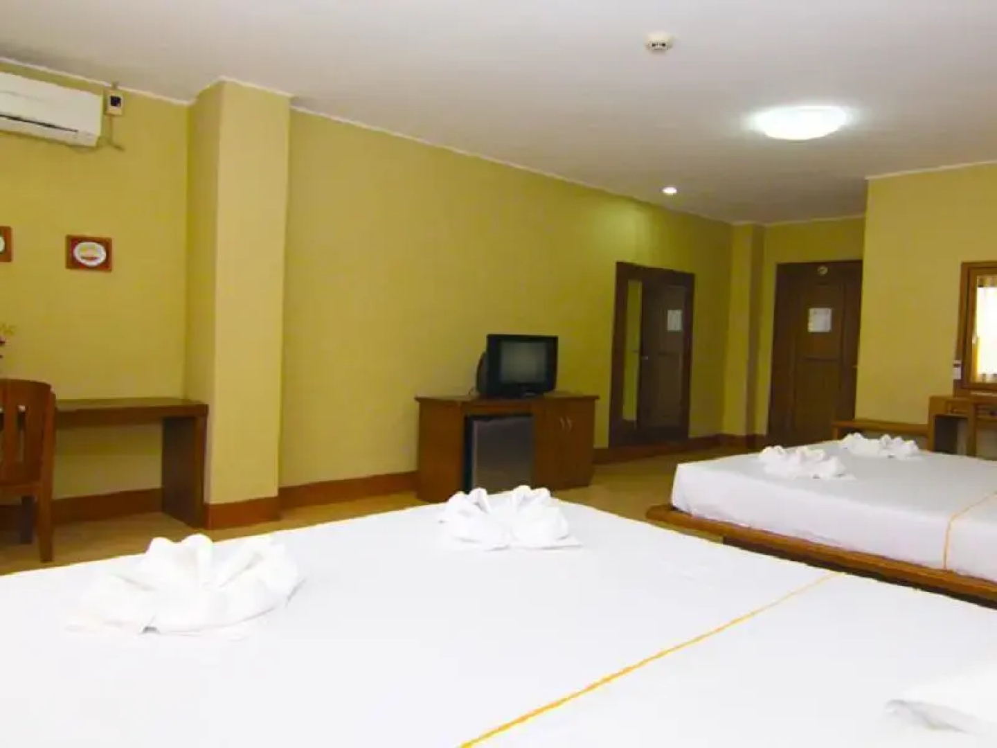 Uno Business Hotel