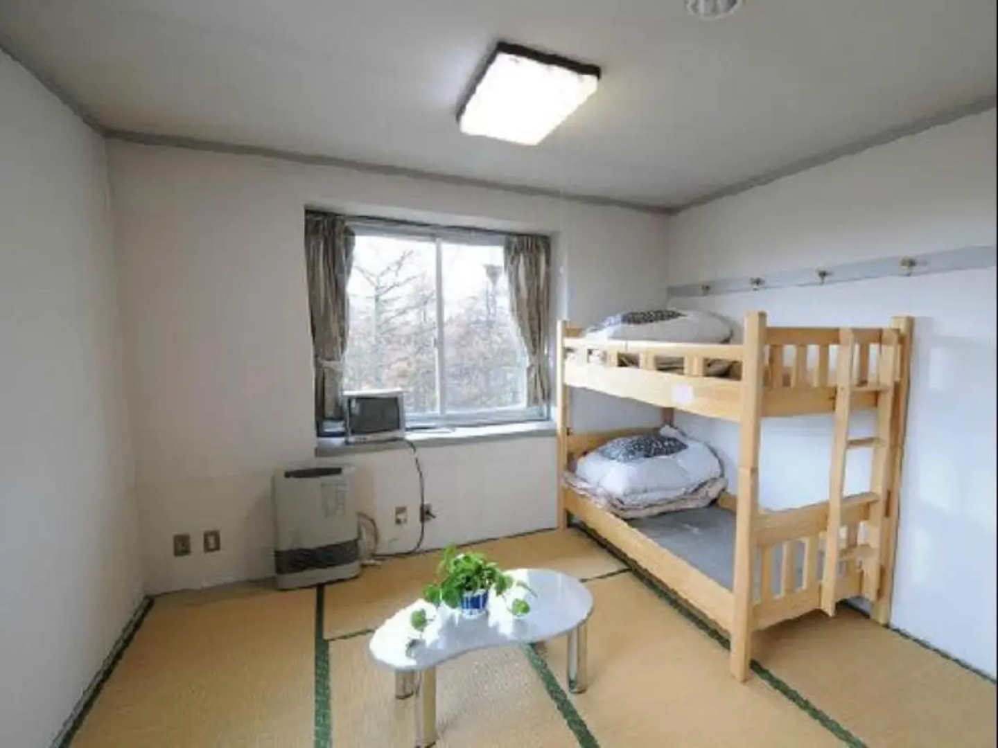 Kusatsu Kogen Youth Hostel