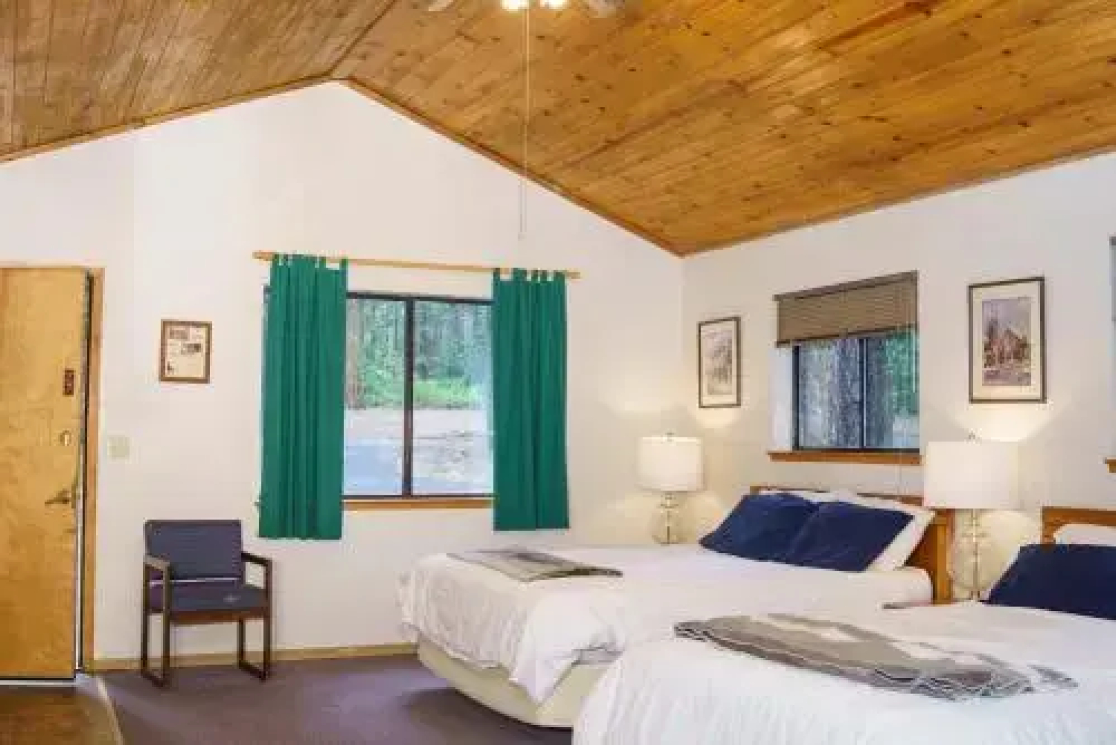 Pinecrest Chalet