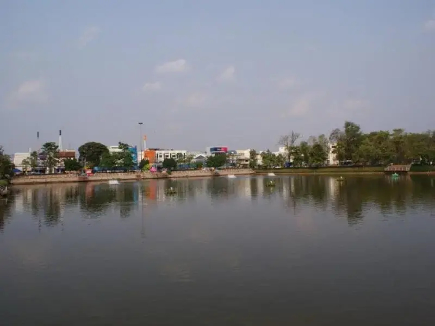 Crystal Place Buayai