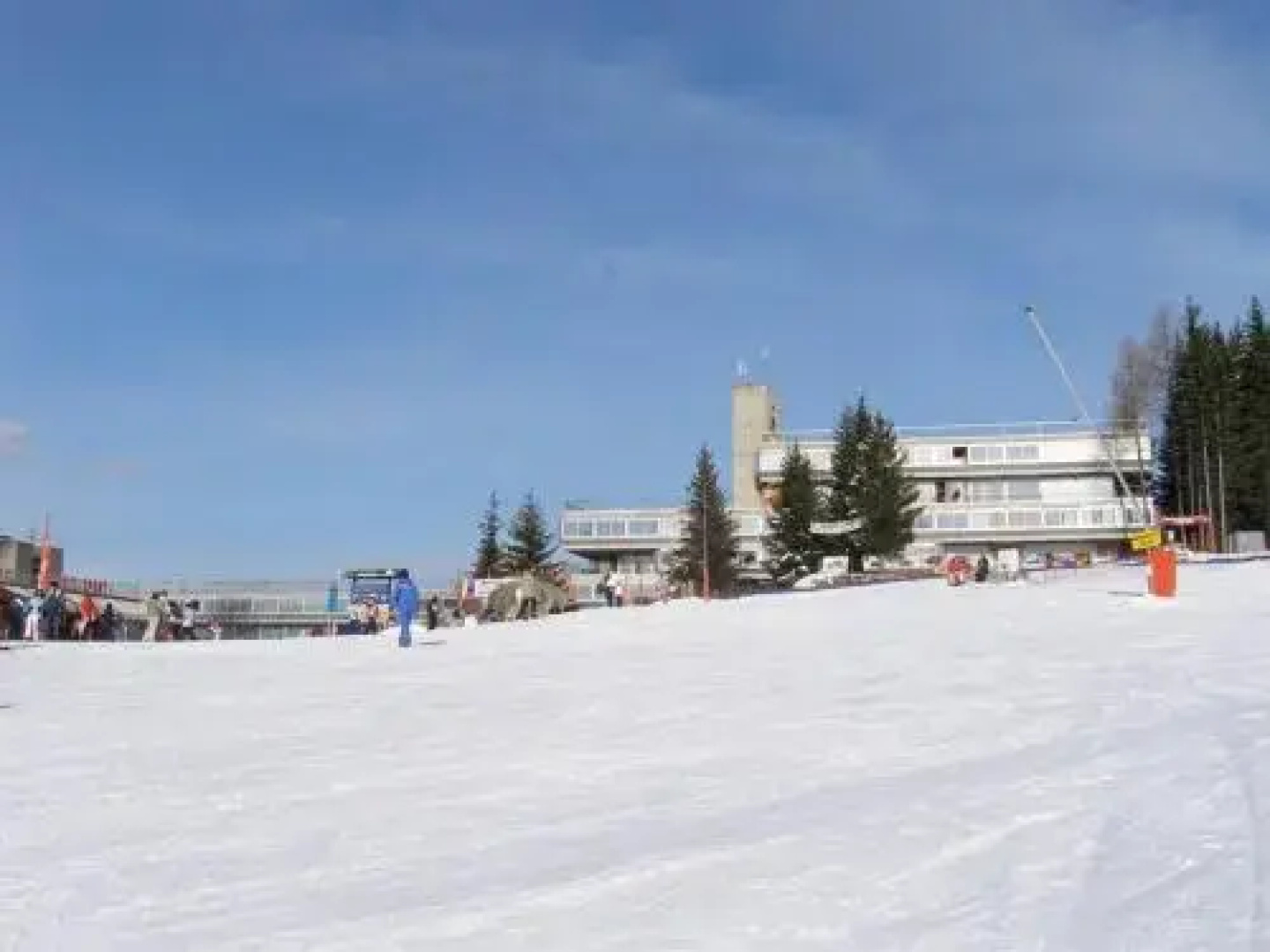 Marilleva 1400 Appartamenti Montana
