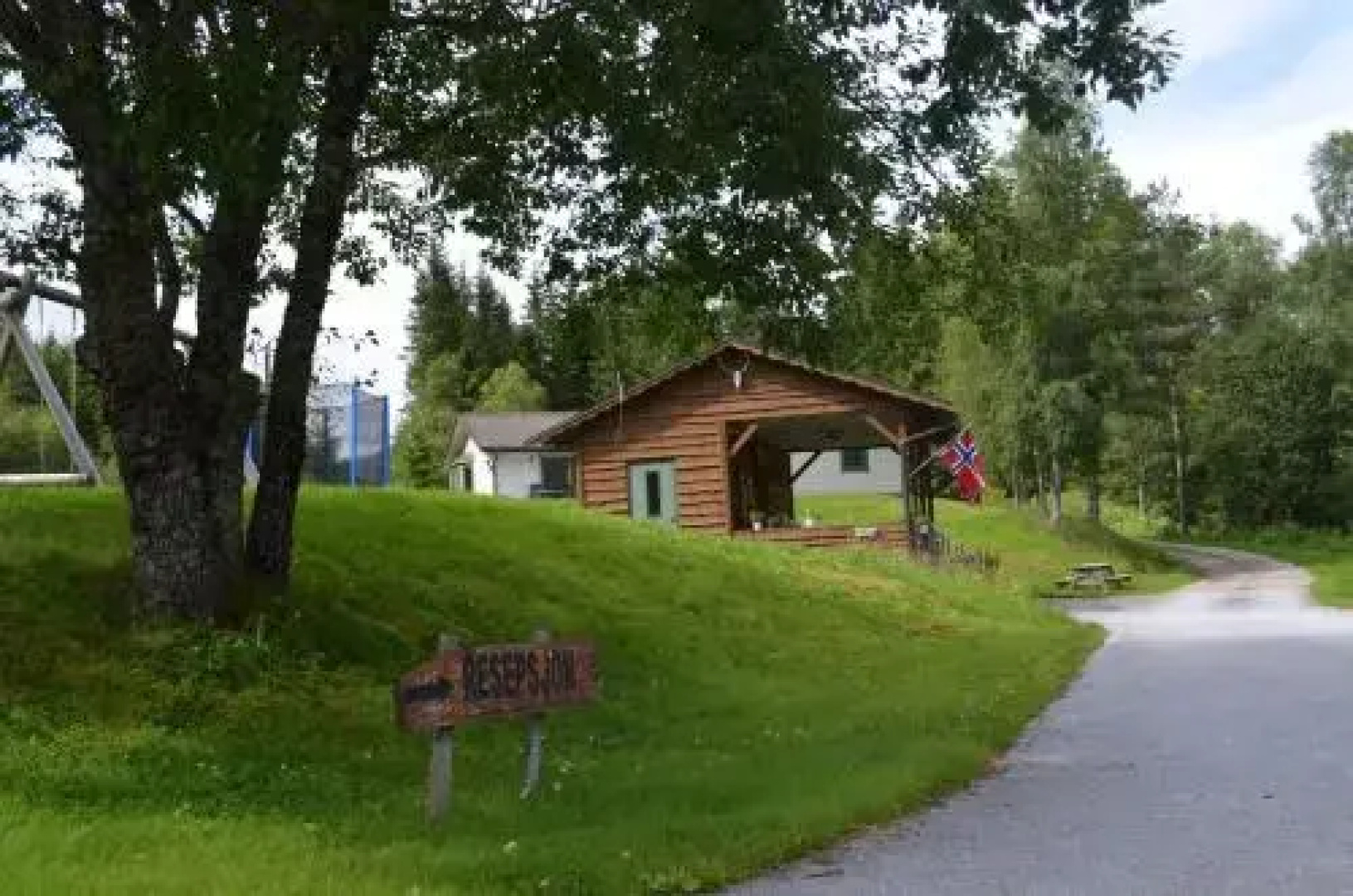 Døskelandslia Camping