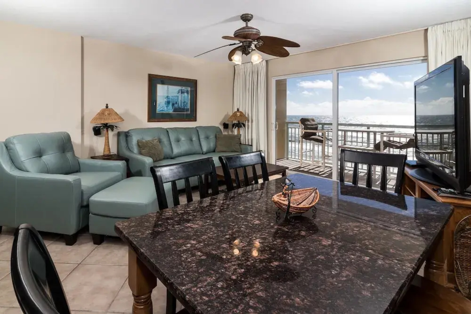 Pelican Isle 502 by RedAwning