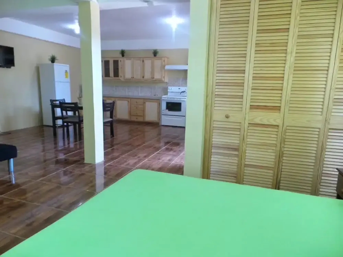 B's Guesthouse