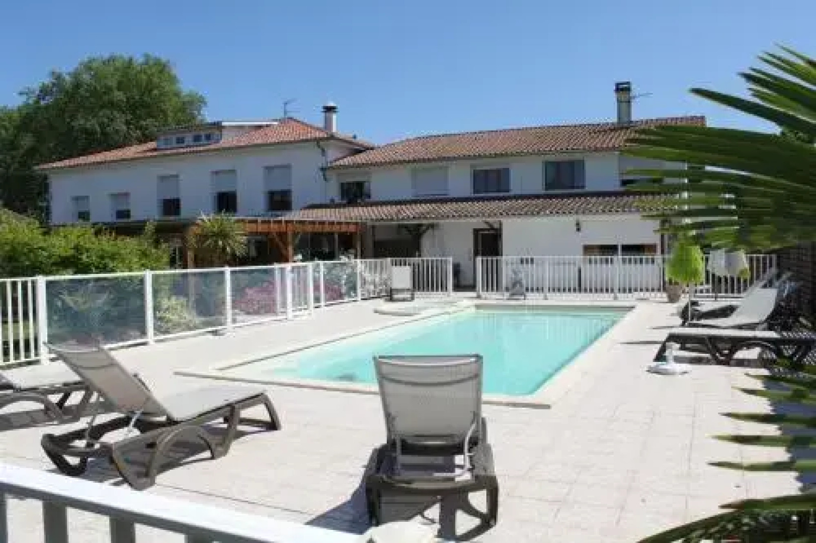 Hotel Au Feu de Bois