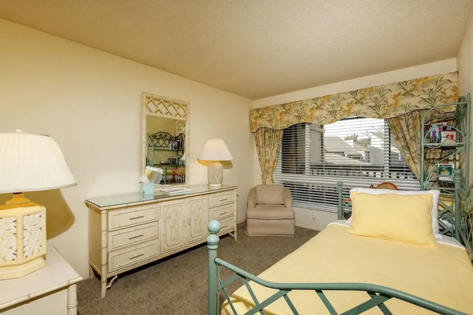 South Sierra Condominium #12416