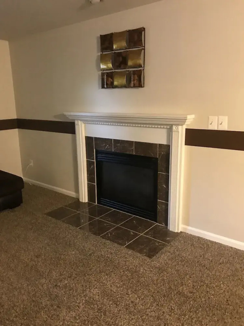 Annapolis home with many amenities