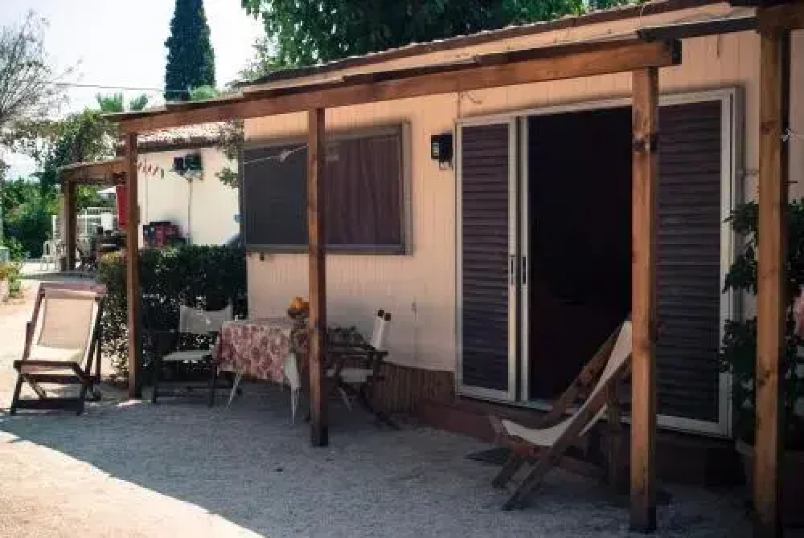 XeniCamp & Bungalows