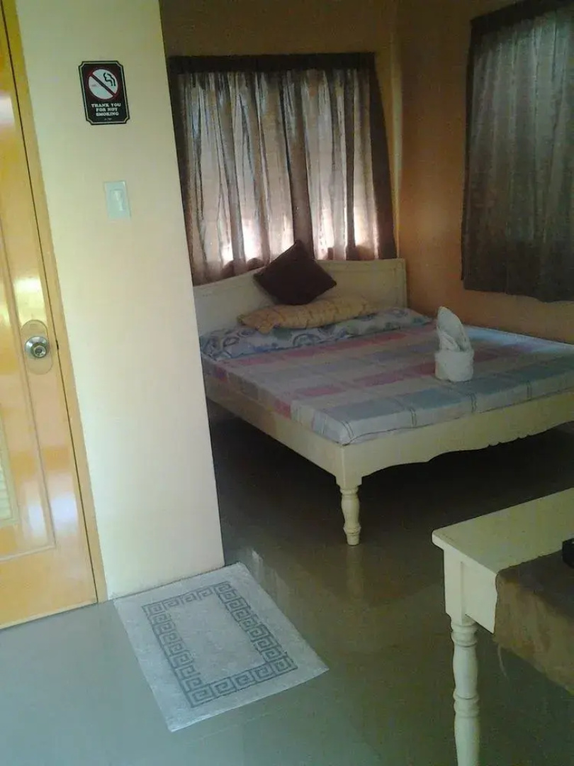 Randys Bantayan Island Grill & Chill Resort