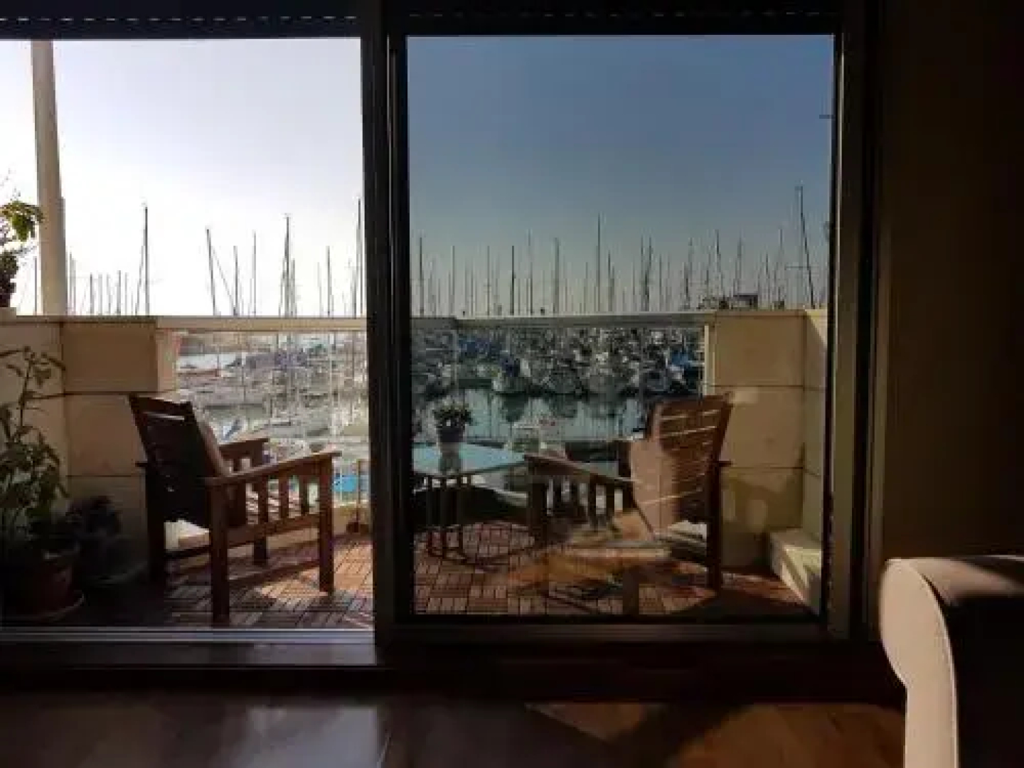 Lili's Place Apartments in The Marina