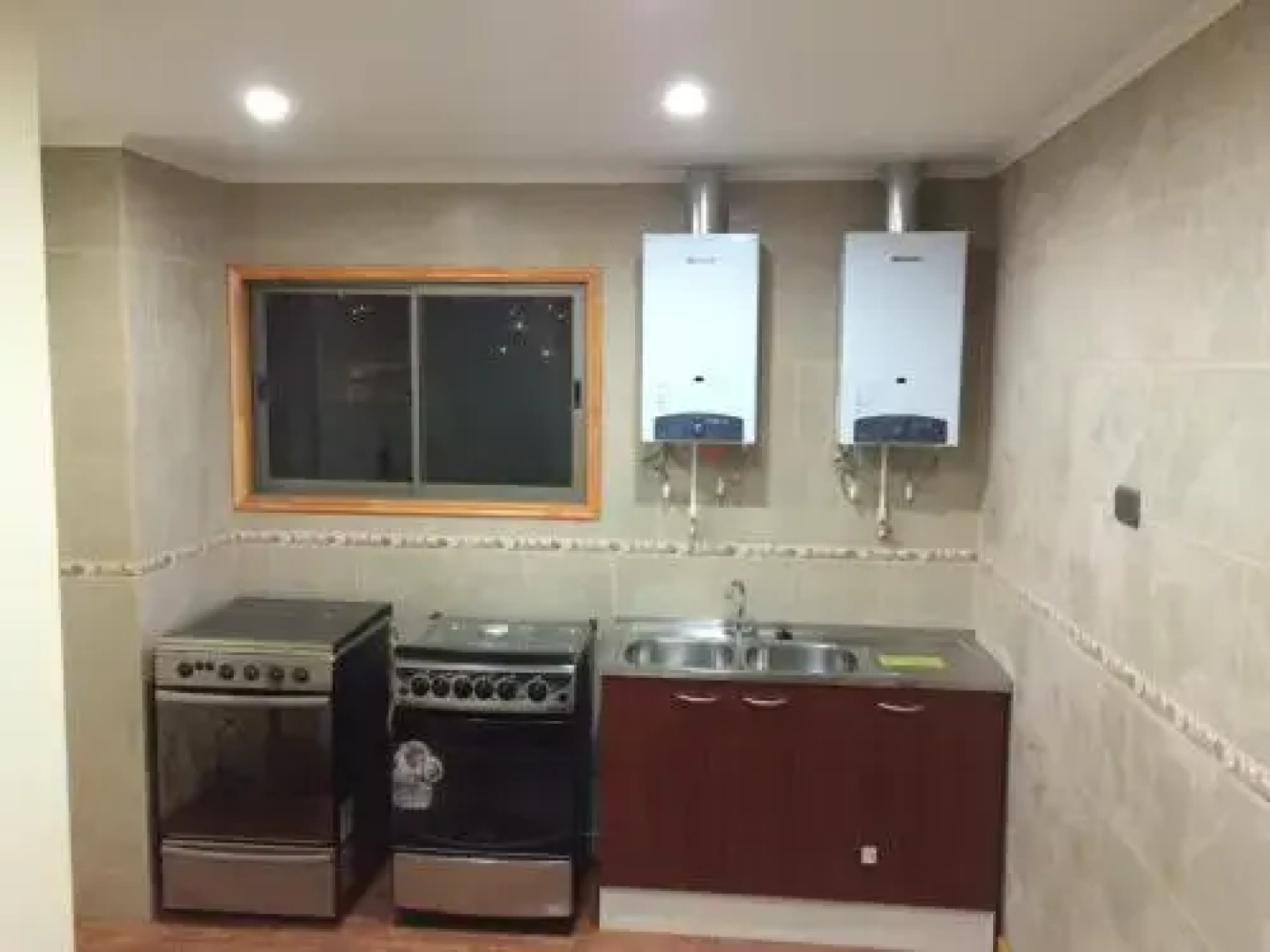 Hostal AGUSTÍN Particulares y empresas con factura