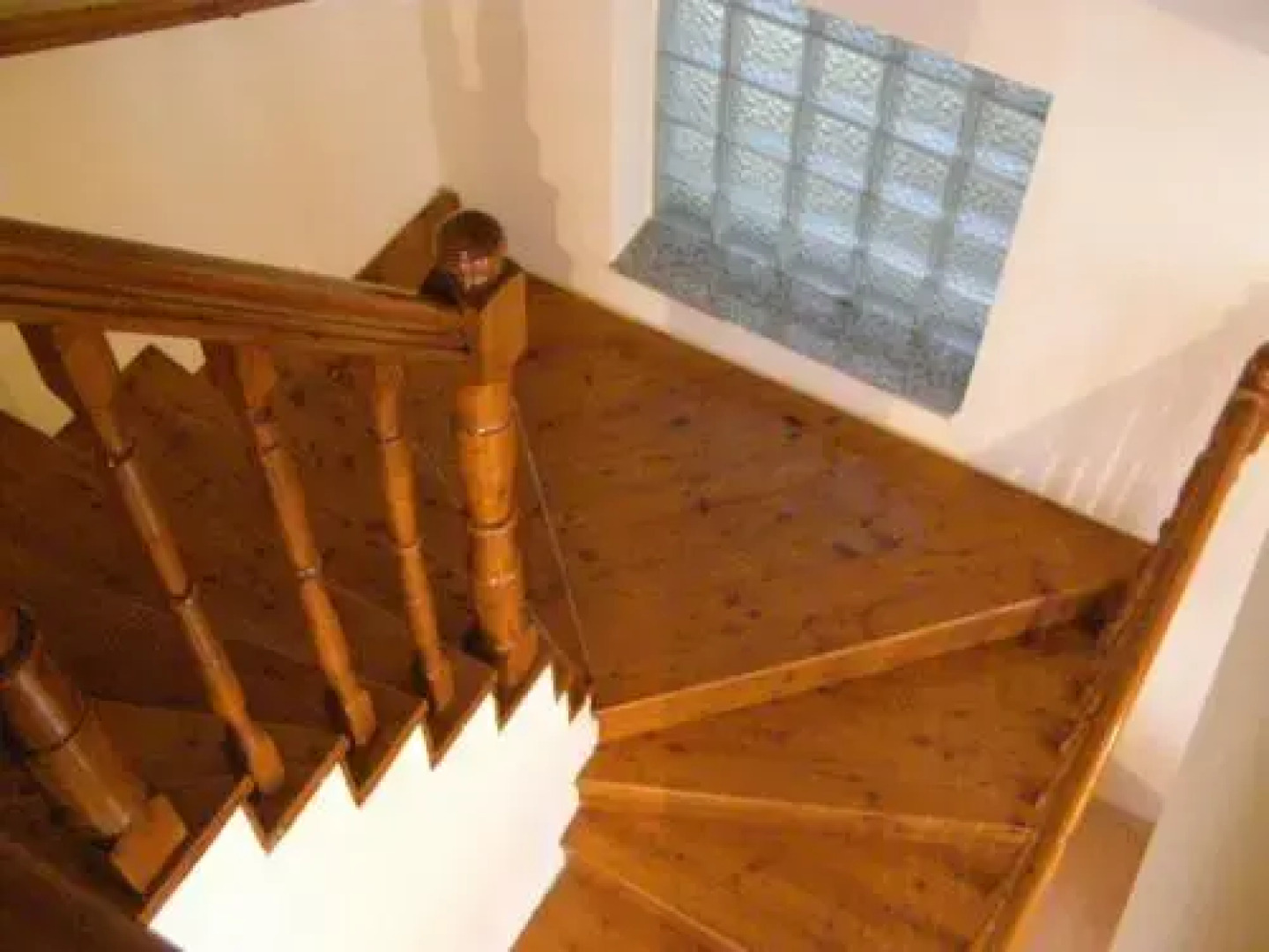 Óvár Apartman Hotel