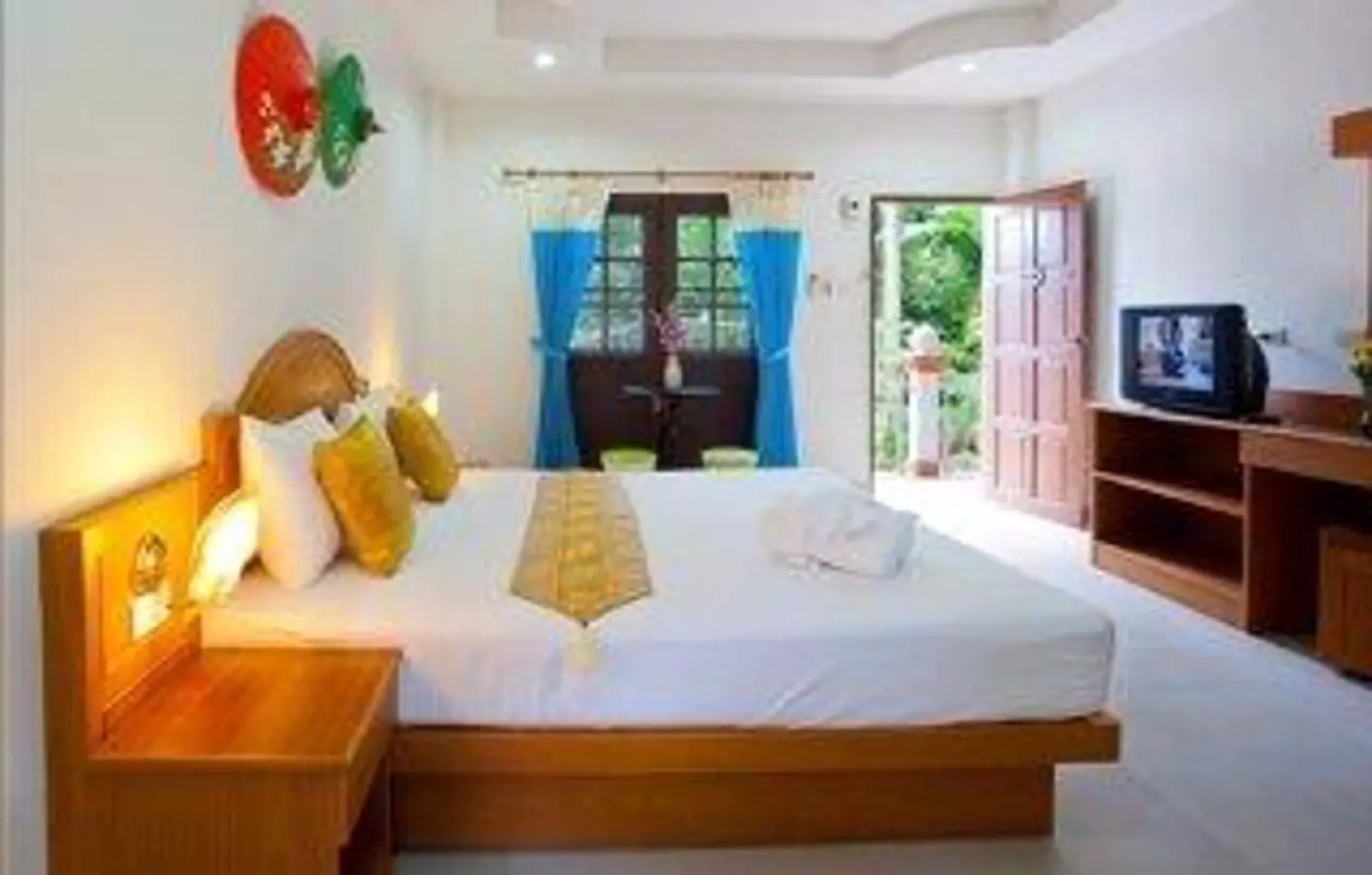 Patong Mountain Bed  Breakfast