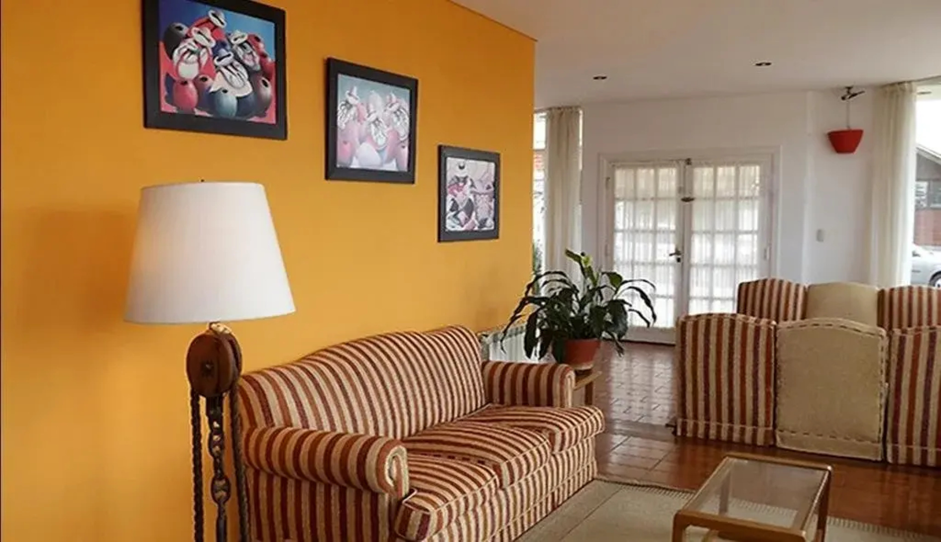 Onais Hotel