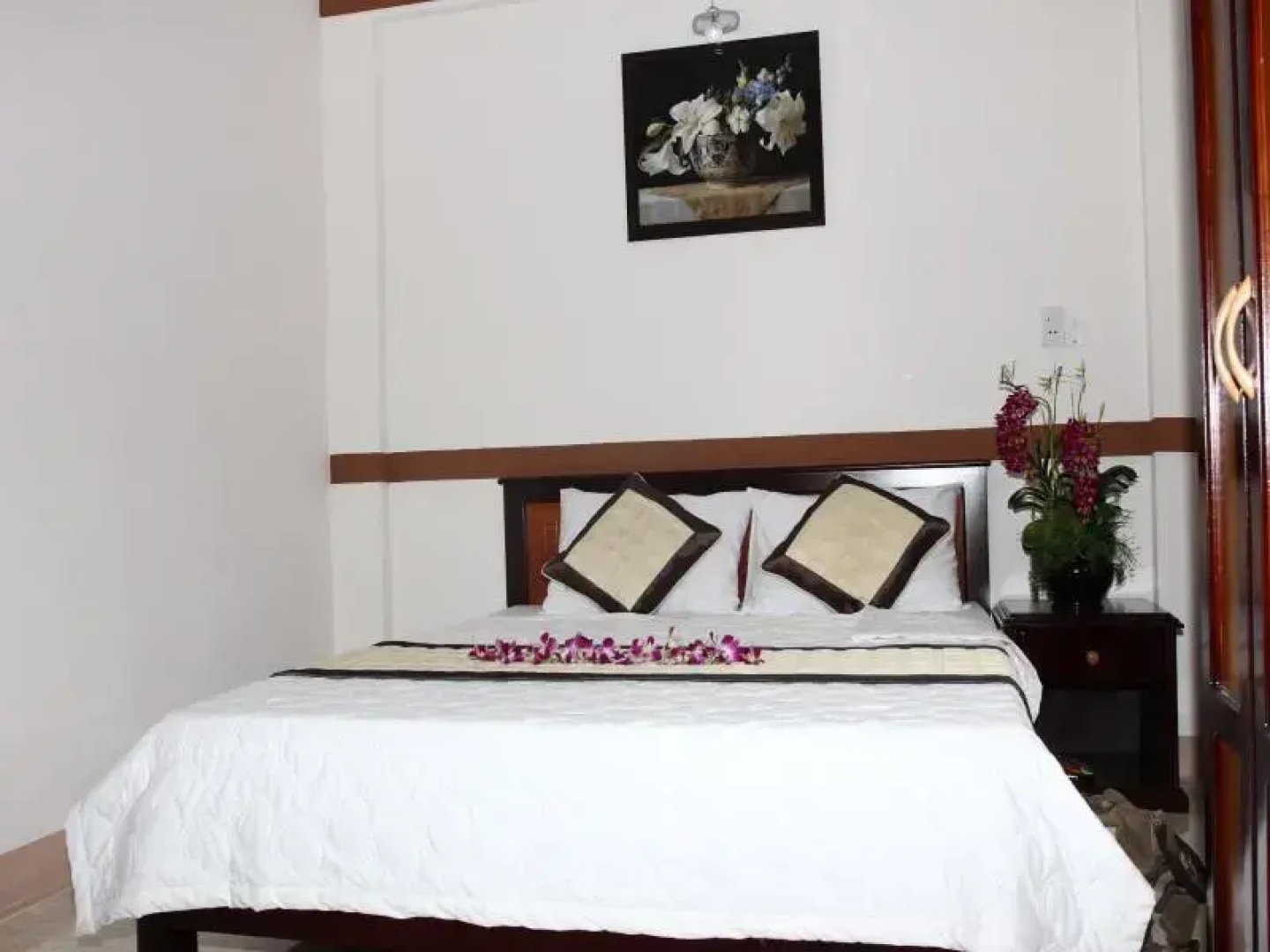 Hoang Chanh Tri Hotel