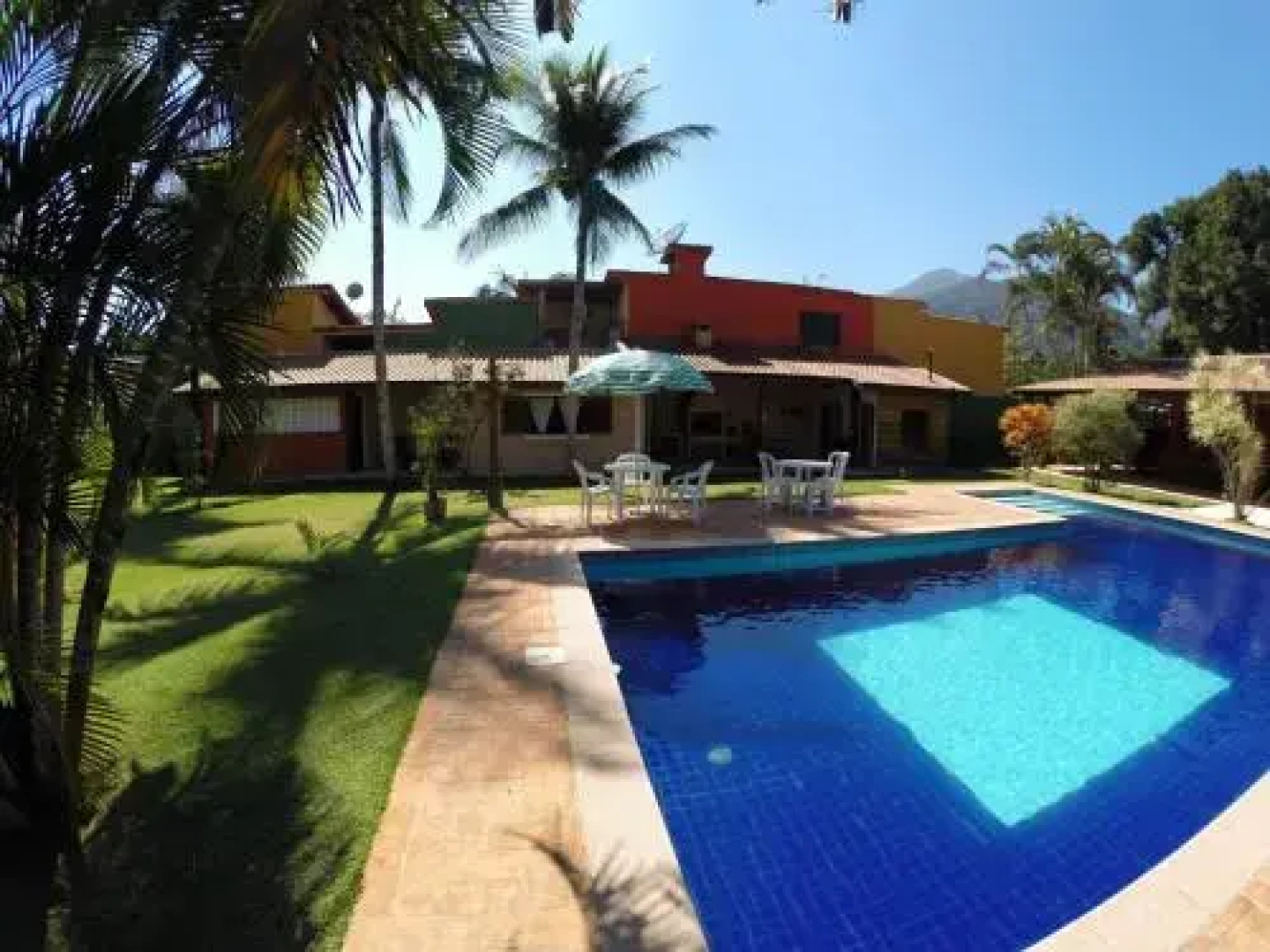 Suíte Agua Branca Exclusive