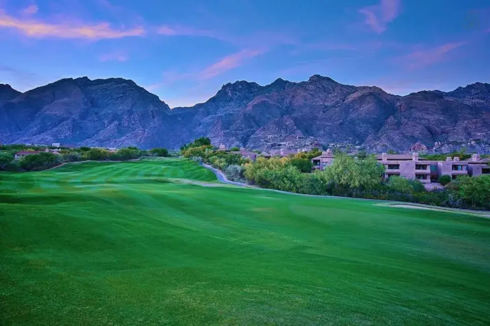 The Greens and Ventana Canyon 3115E