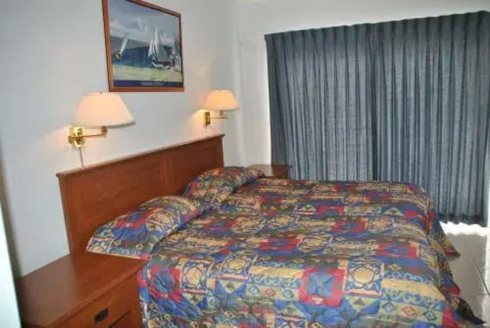 All West Apartments & Diving