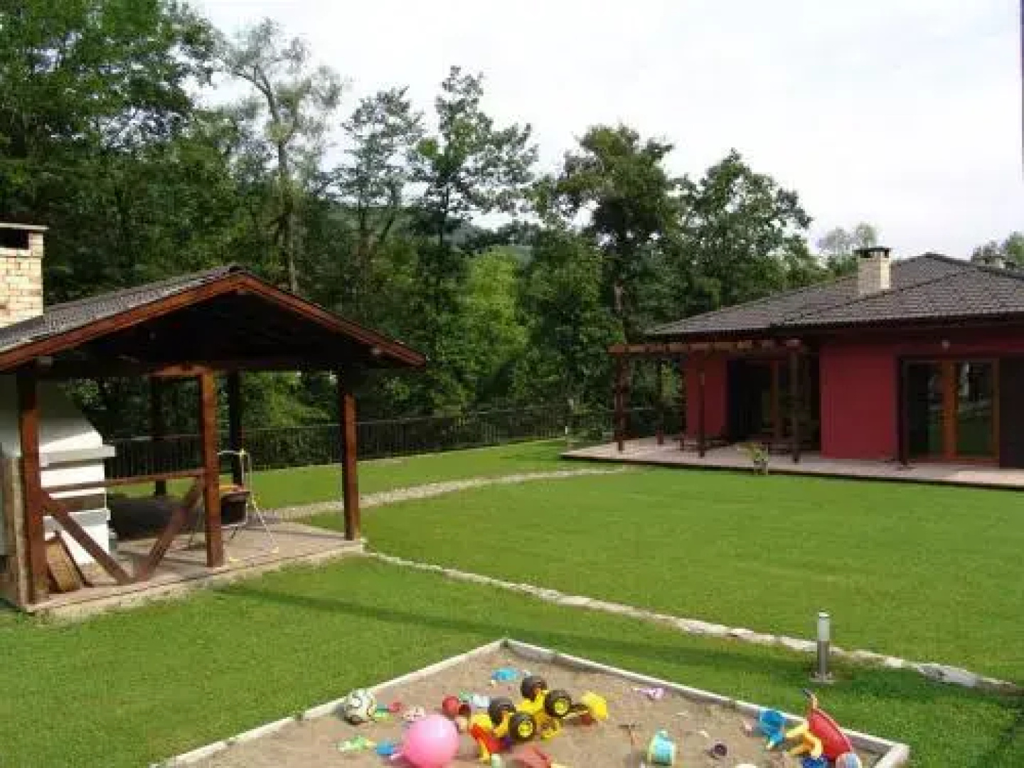 Boyana Vacation Houses, Cherni Vit Village