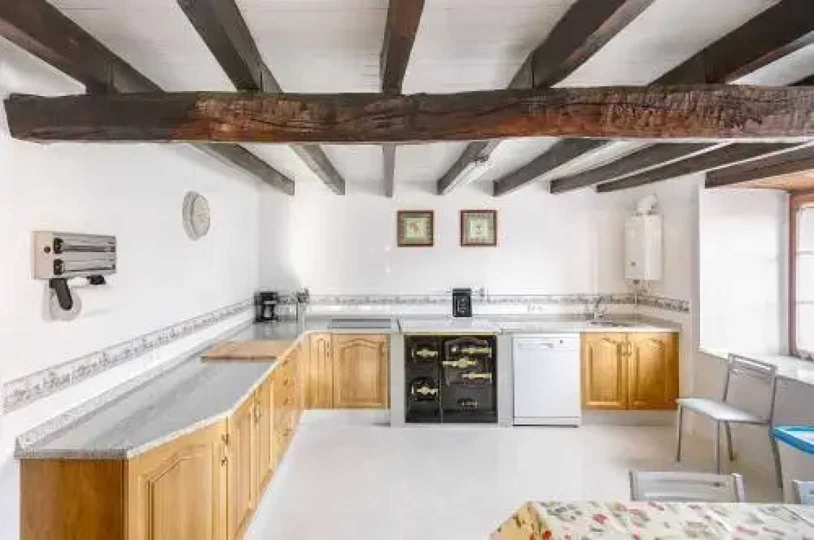 La Casa De Los Pedros