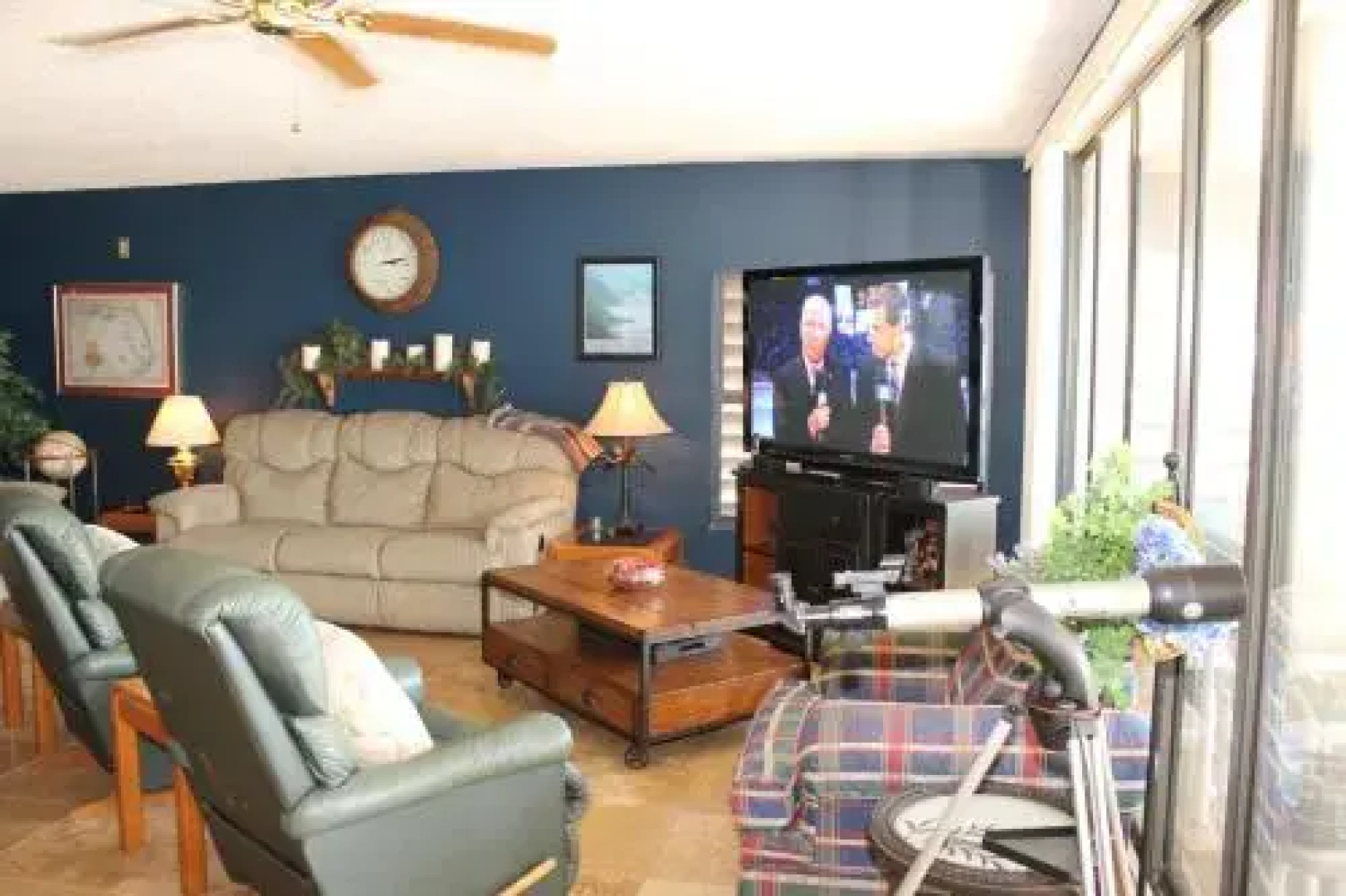 Pier House 402