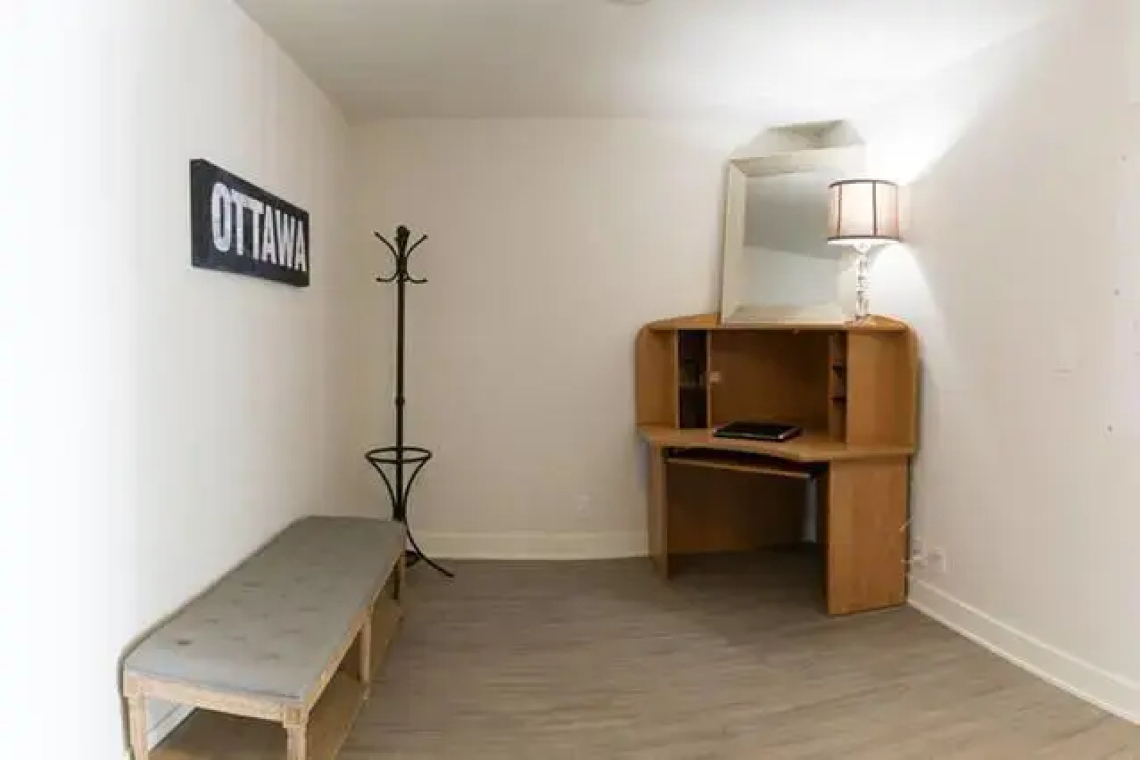 LM Stays - Condo in the Glebe