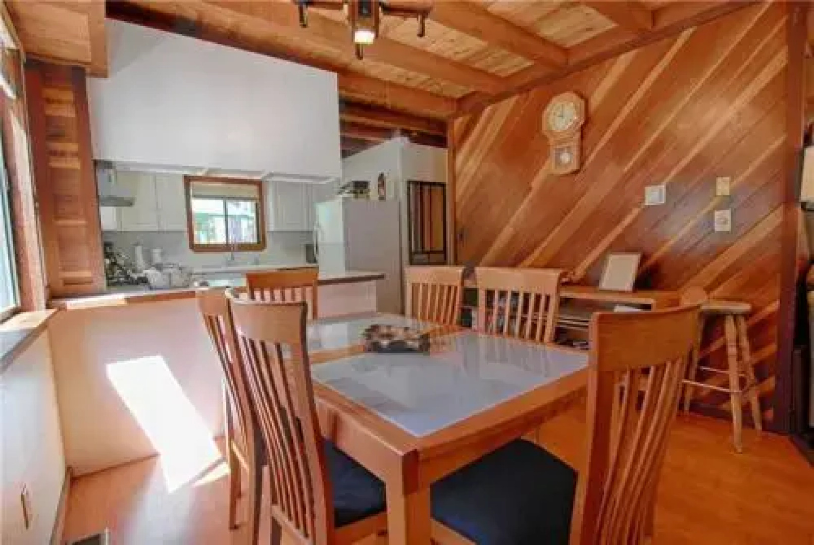 Lewis Ave Lodge - 3 Br Home
