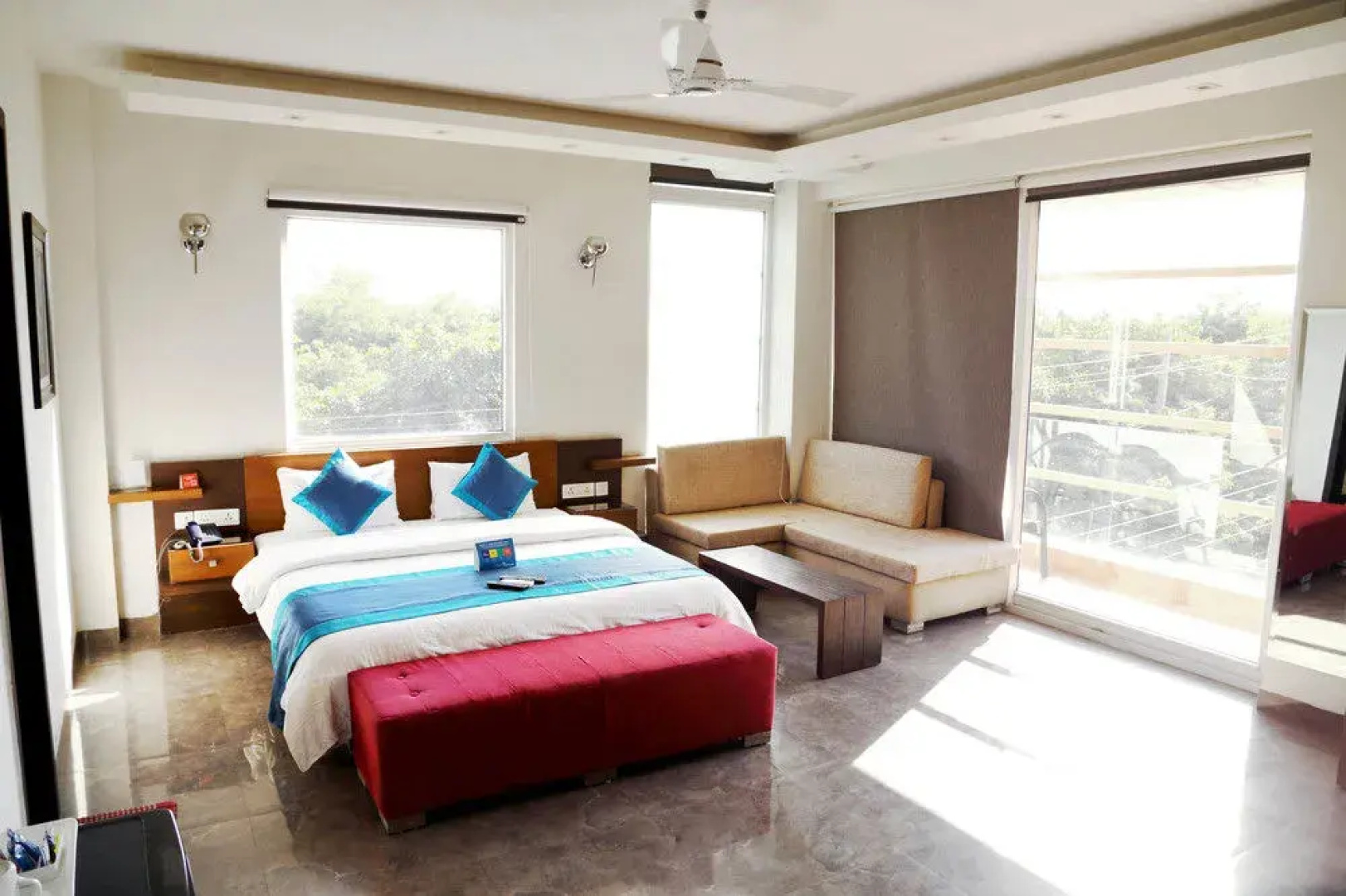 FabHotel Phase 4 Galleria