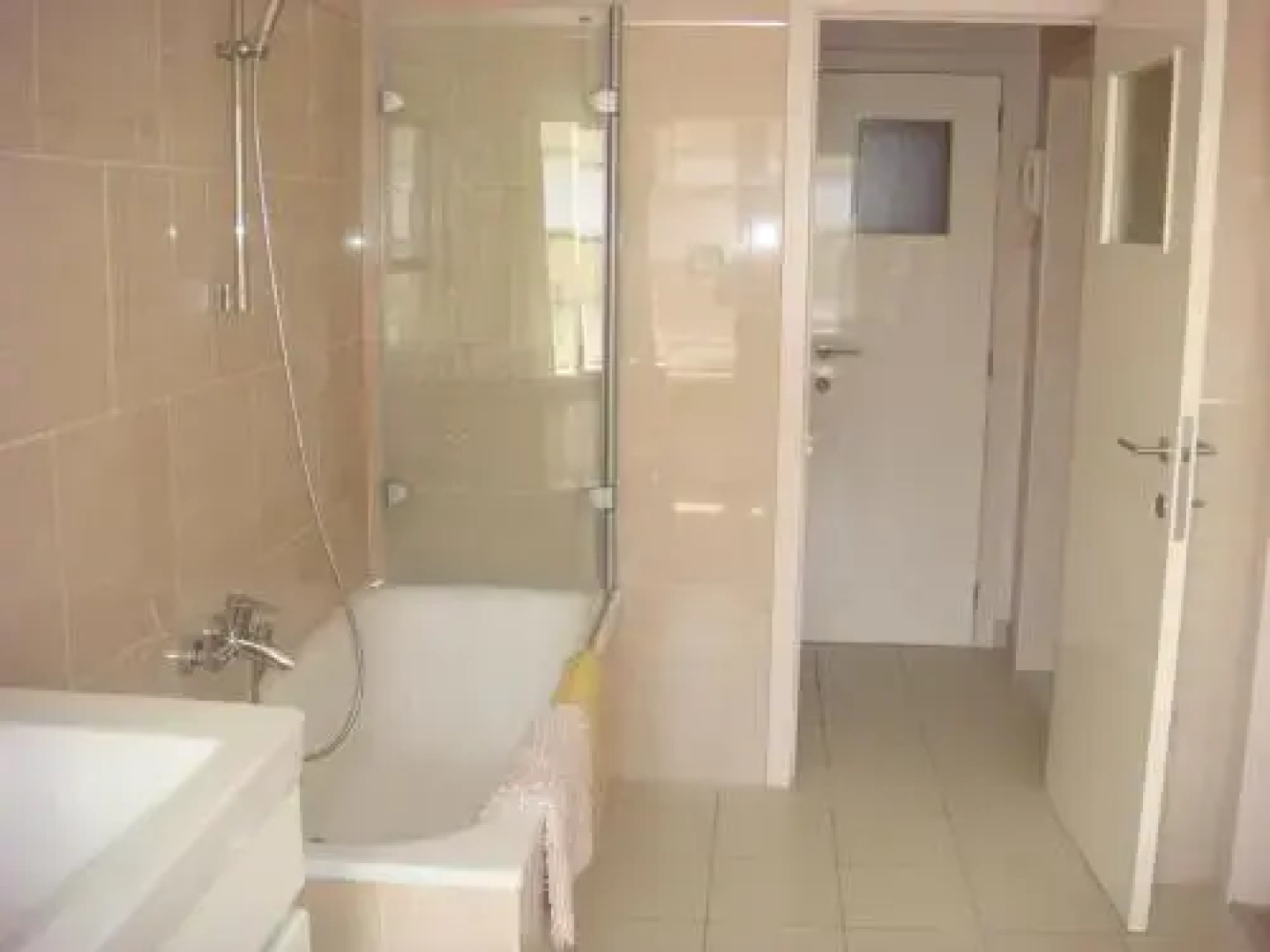 B&B Centerrooms