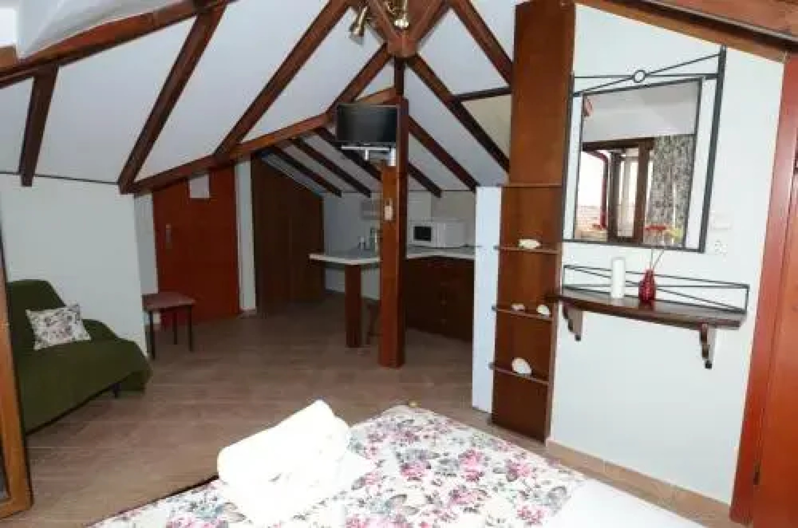 Nostos Guesthouse