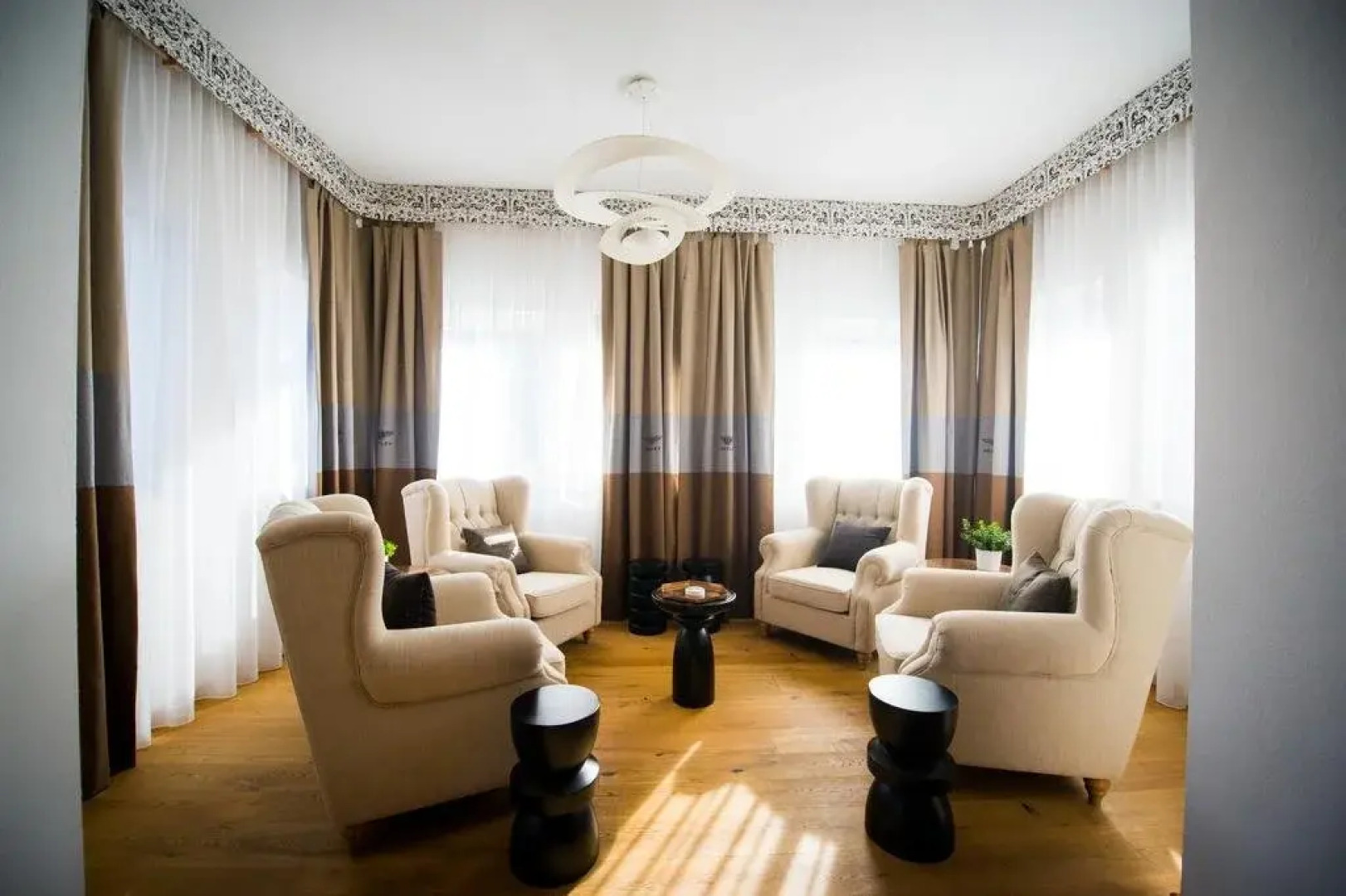 Bentley Motors Lodge