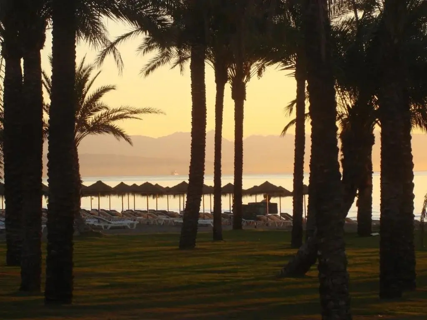 Apartamentos SOL y PLAYA Torremolinos