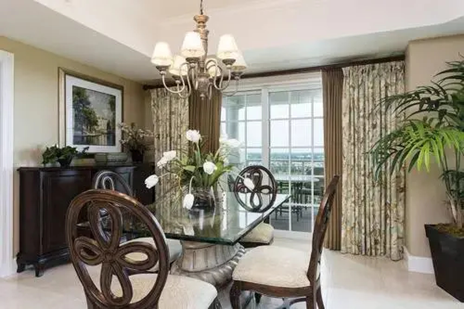Grande Star - Large floor plan with two terrace balconies in Magnifice