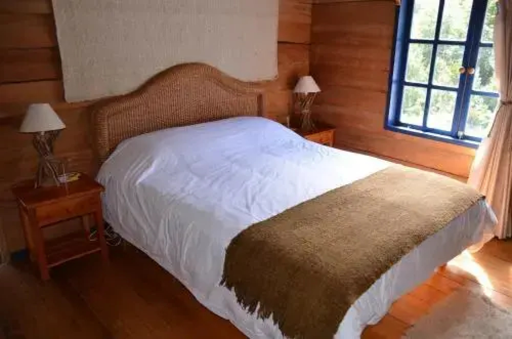 Isla Bruja Lodge