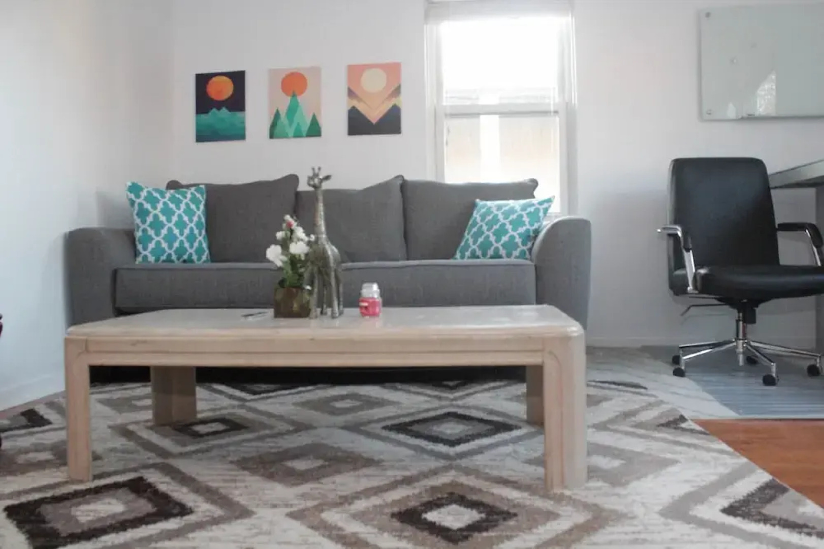 Best Vacation Home In Heart Of Downtown