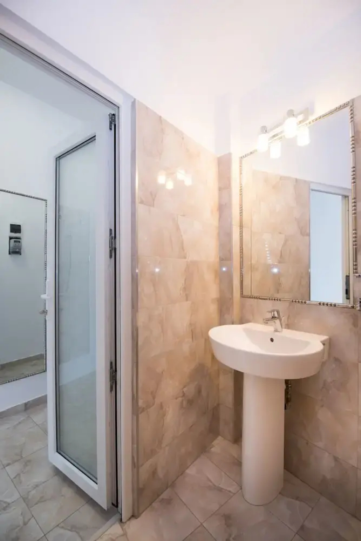 One oclock studio (Old Town)