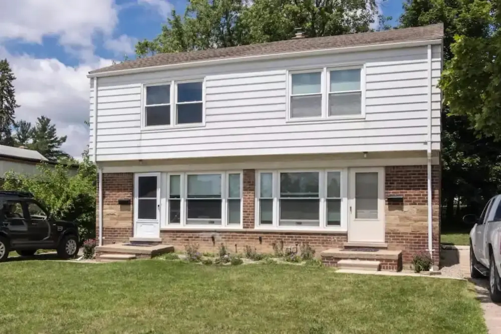 Two Bedroom West Stadium Bungalow - Unit 522