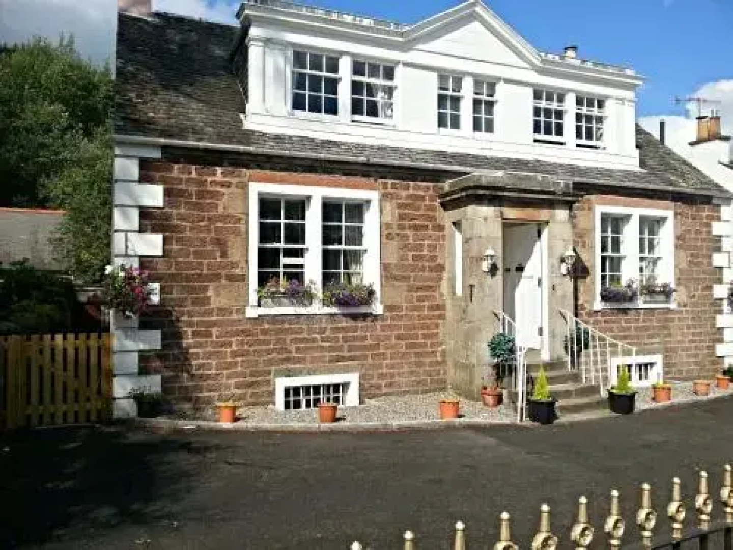 Westcot Guest House