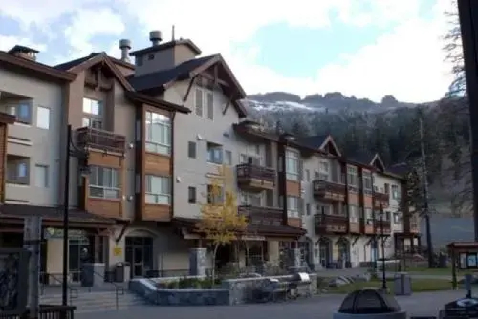 Mountain Club at Kirkwood - Ski In/Ski Out Studio #226