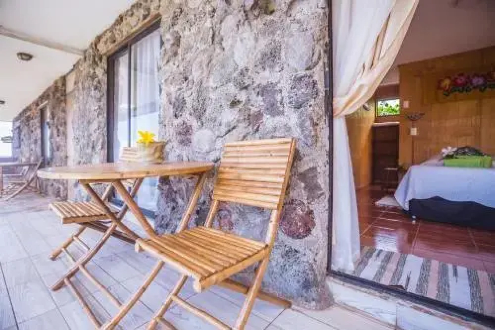 Hostal y Cabañas Tojika