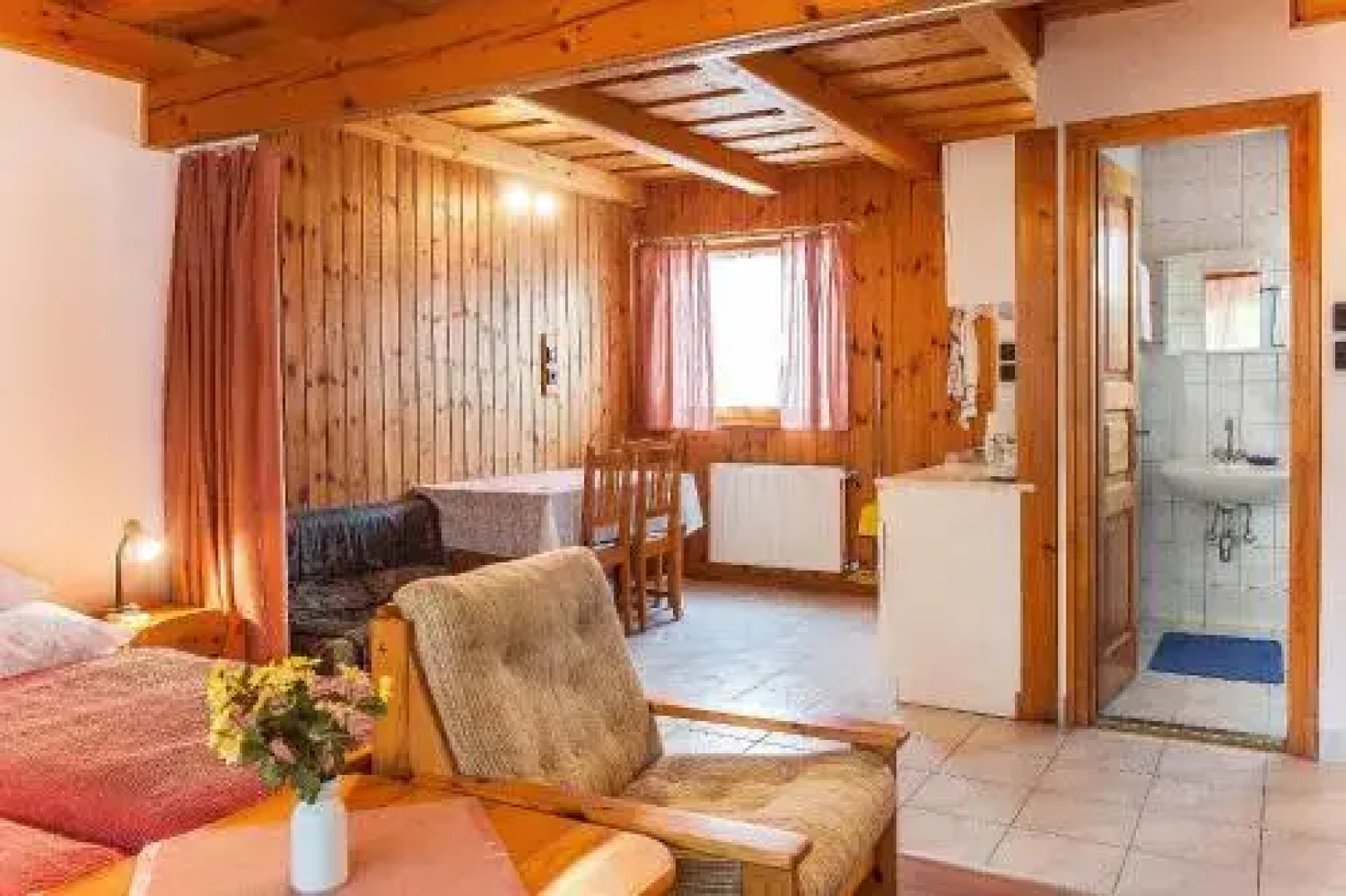 Takcs Apartmanhz