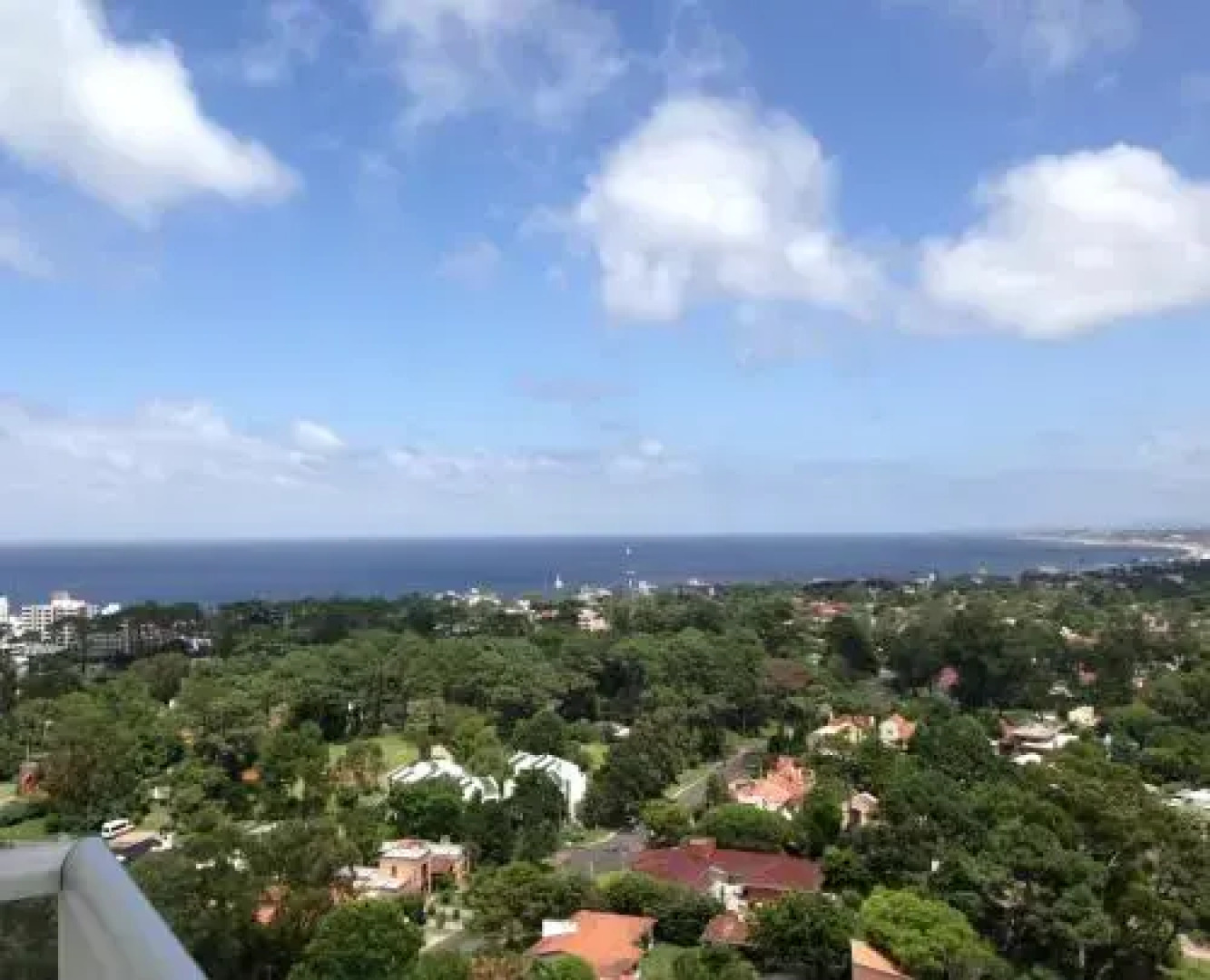 Summer Tower Piso 16