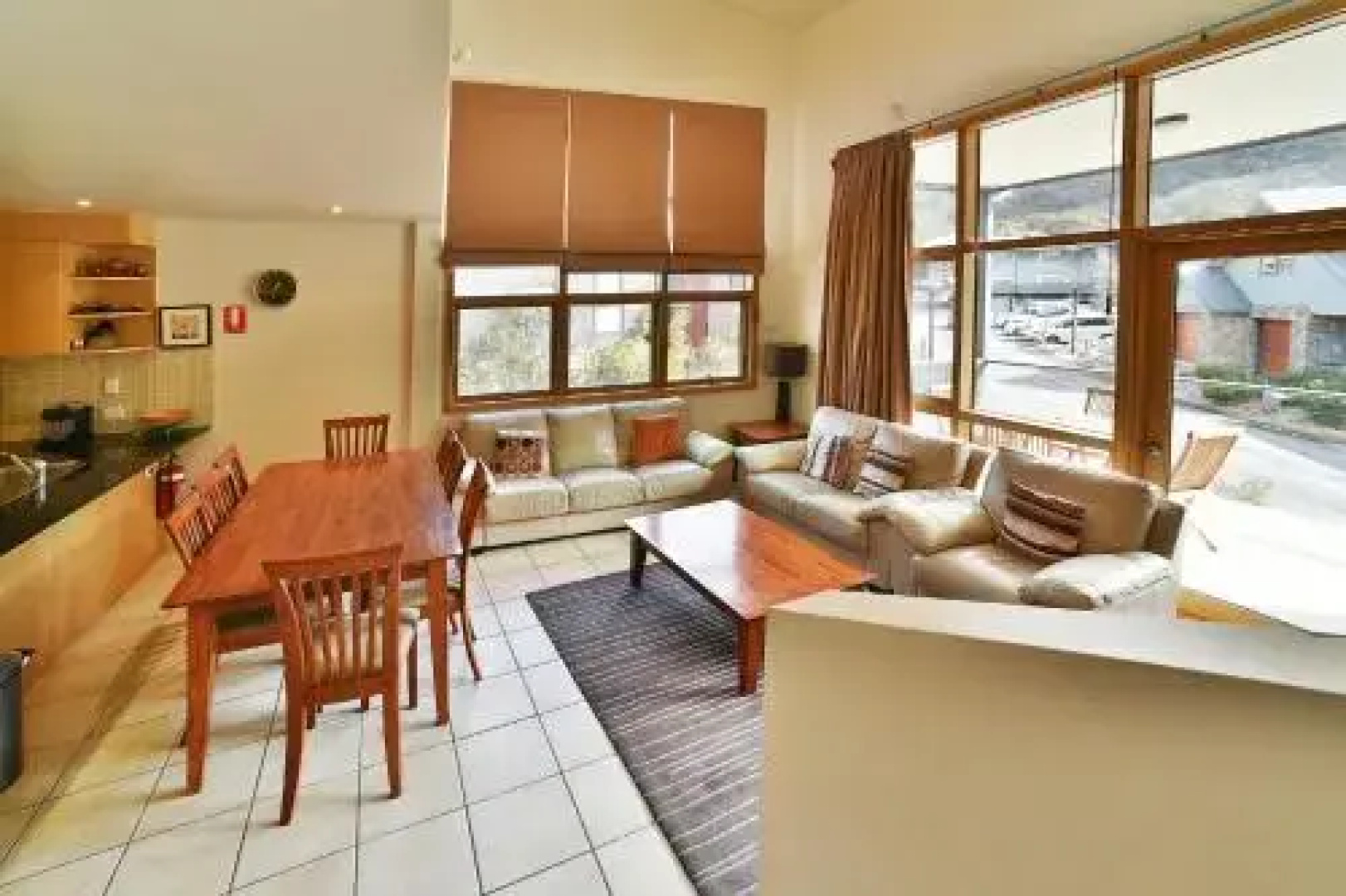 Tomarlin Views 1
