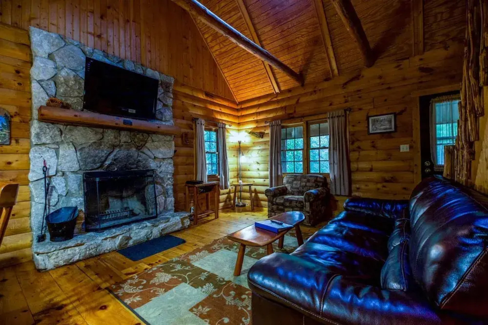 Pioneer - Hocking Hills