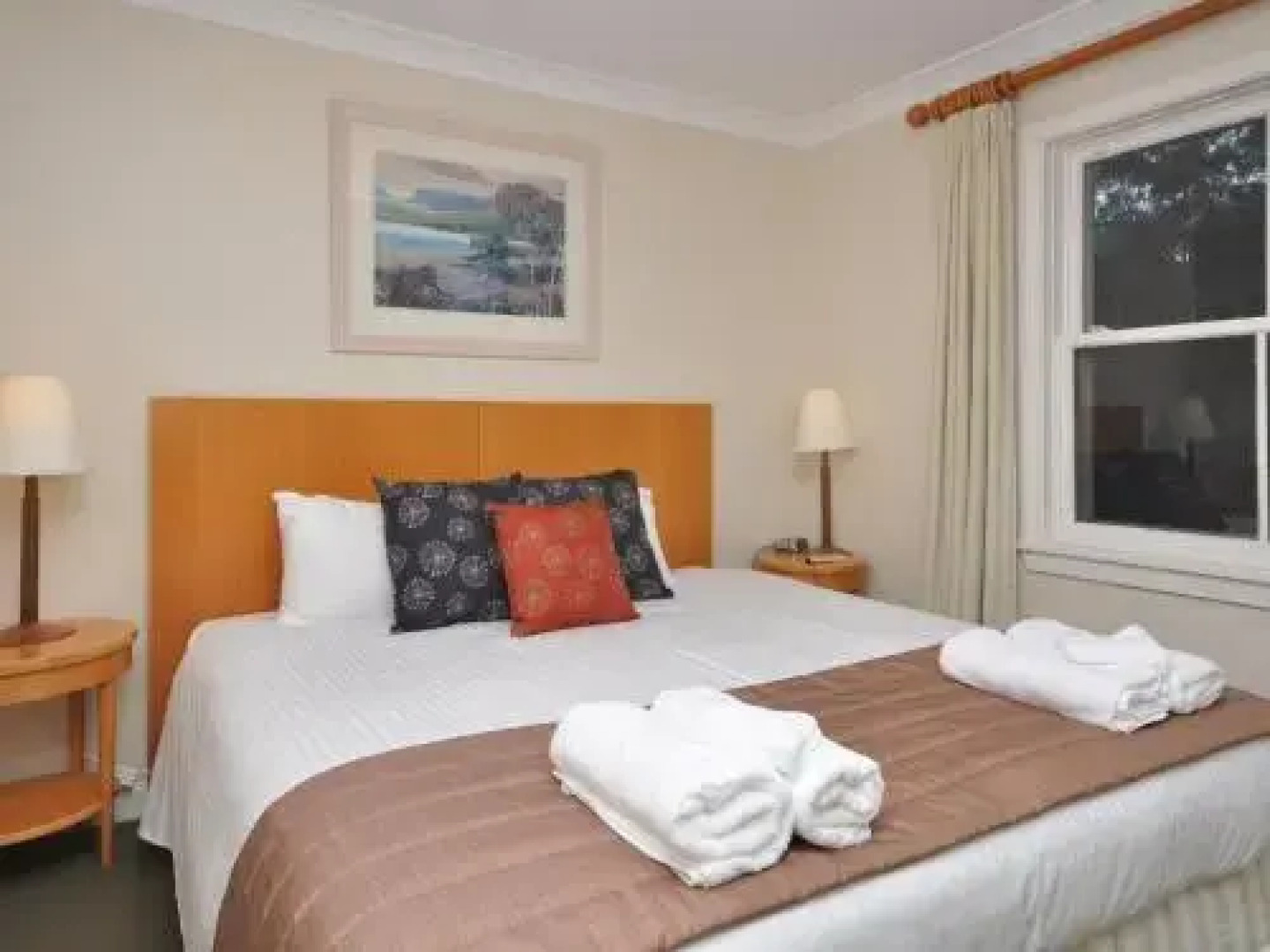 Villa 3br Vista Resort Condo located within Cypress Lakes Resort (nothing is more central)